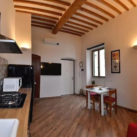 Apartament Il Garibaldino Livorno